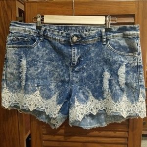 Almost Famous Frayed and Lace shorts.